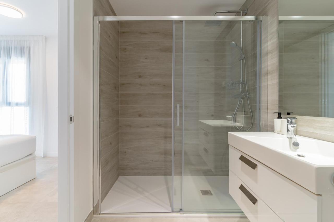 Cosy And Centrally Located Apartment In إِستيبونا المظهر الخارجي الصورة